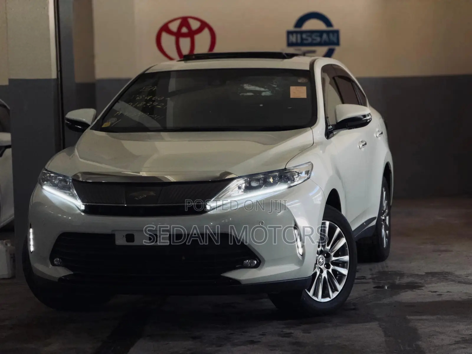 Toyota Harrier 2020 Beige