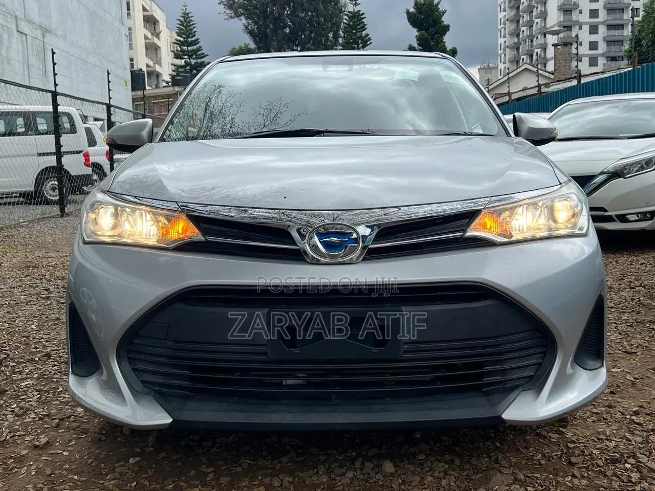 Toyota Corolla Fielder 2018 Silver
