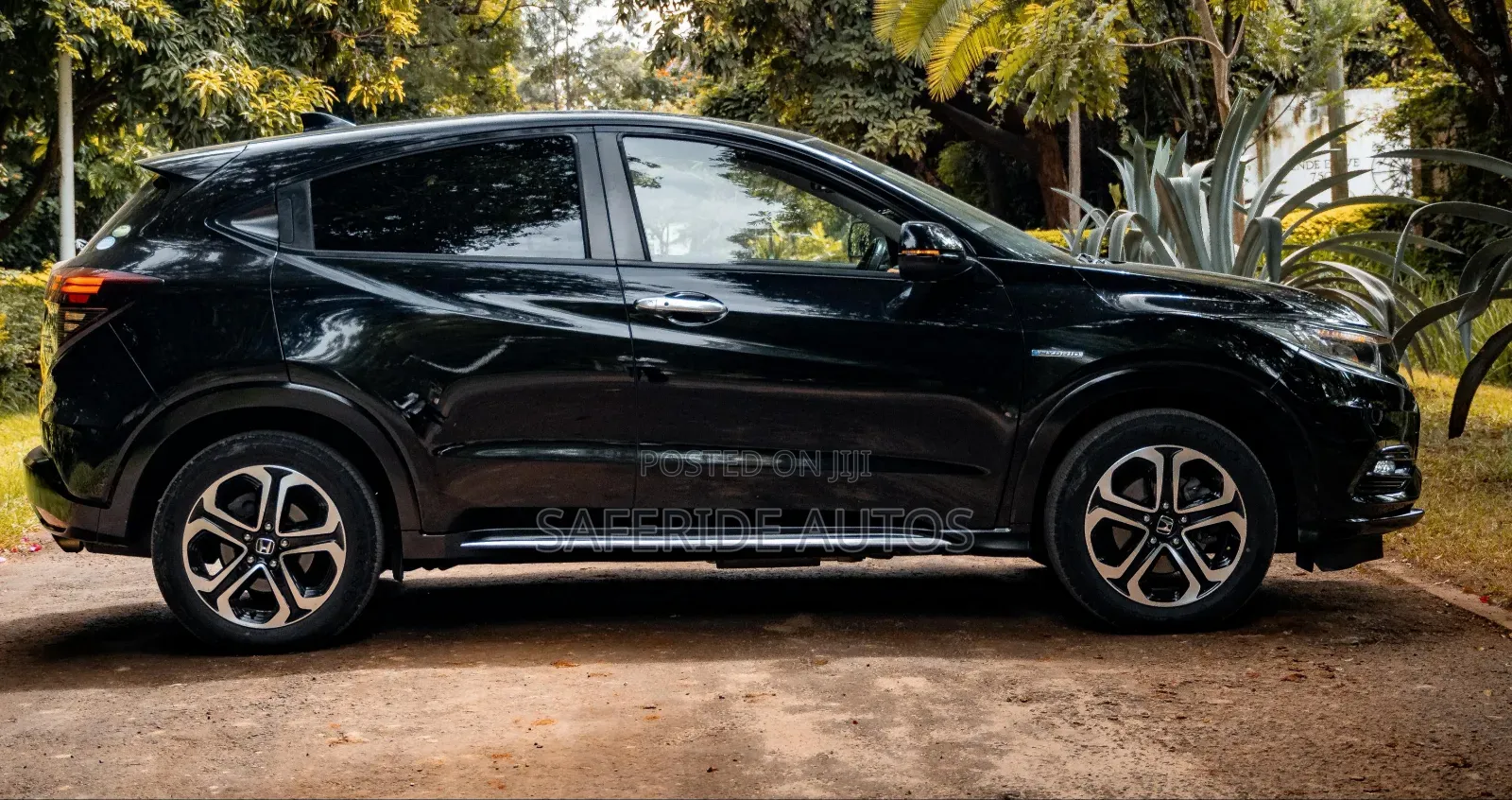Honda Vezel 2019 Matt Black