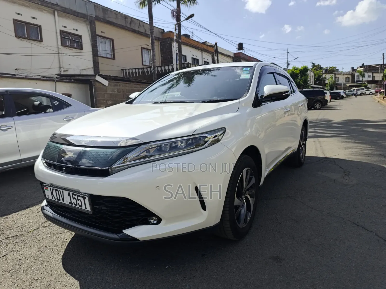 Toyota Harrier 2.0 Turbo 2019 White