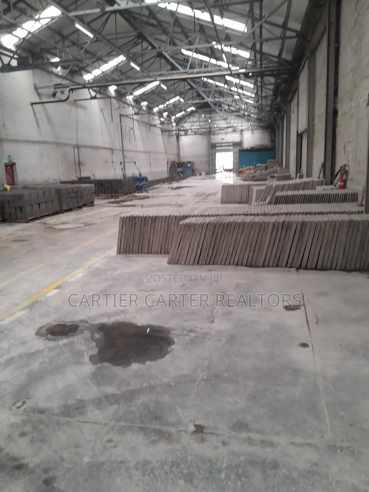 Godown for Sale 20000sqft 47/= Per SQFT Near Gm All Plus Vat