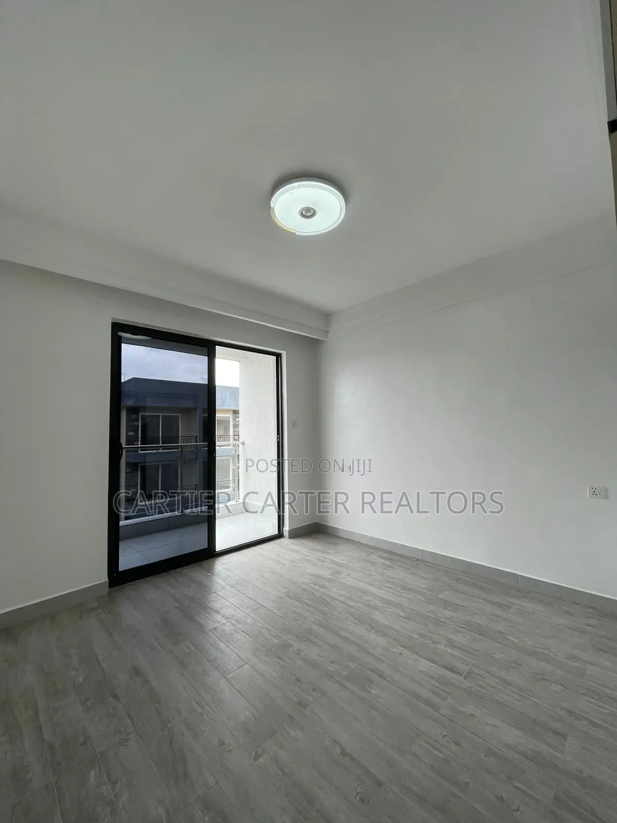 2bdrm Apartment in Gateway Mall Area for rent