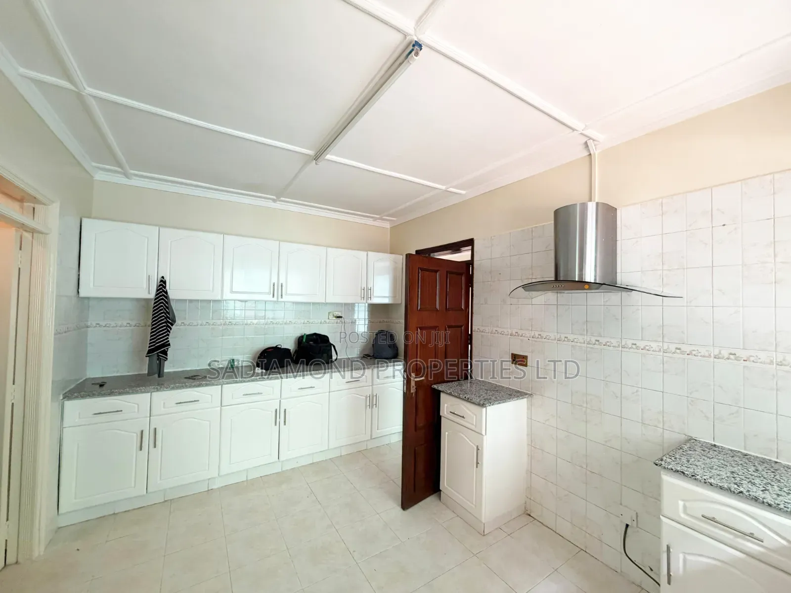 3bdrm Apartment in Kileleshwa for rent