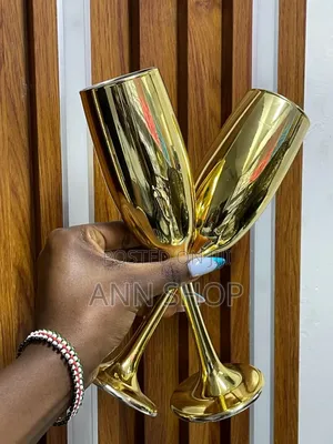 Gold Champagne Glasses
