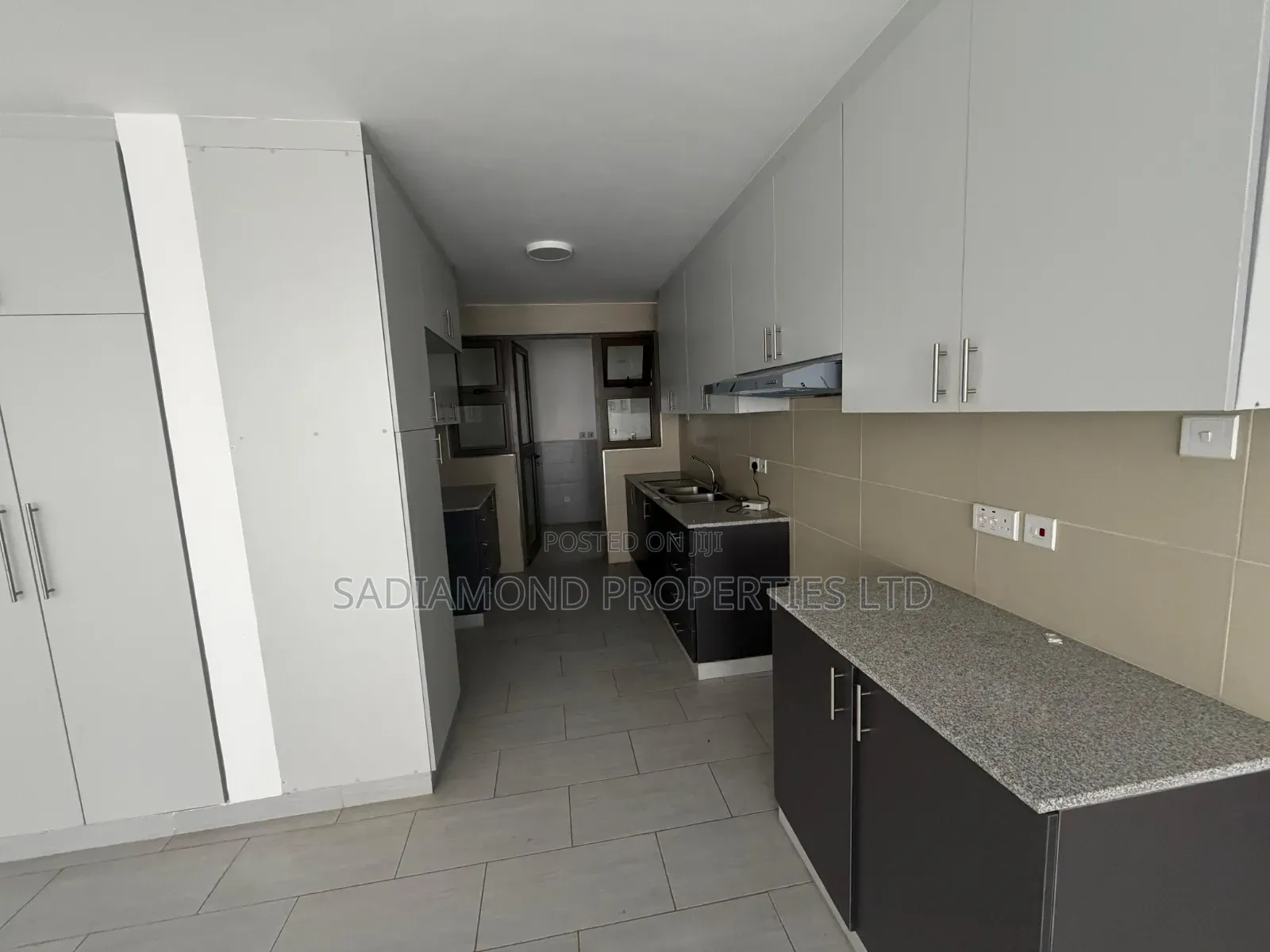 3bdrm Apartment in Riverside Drive for rent