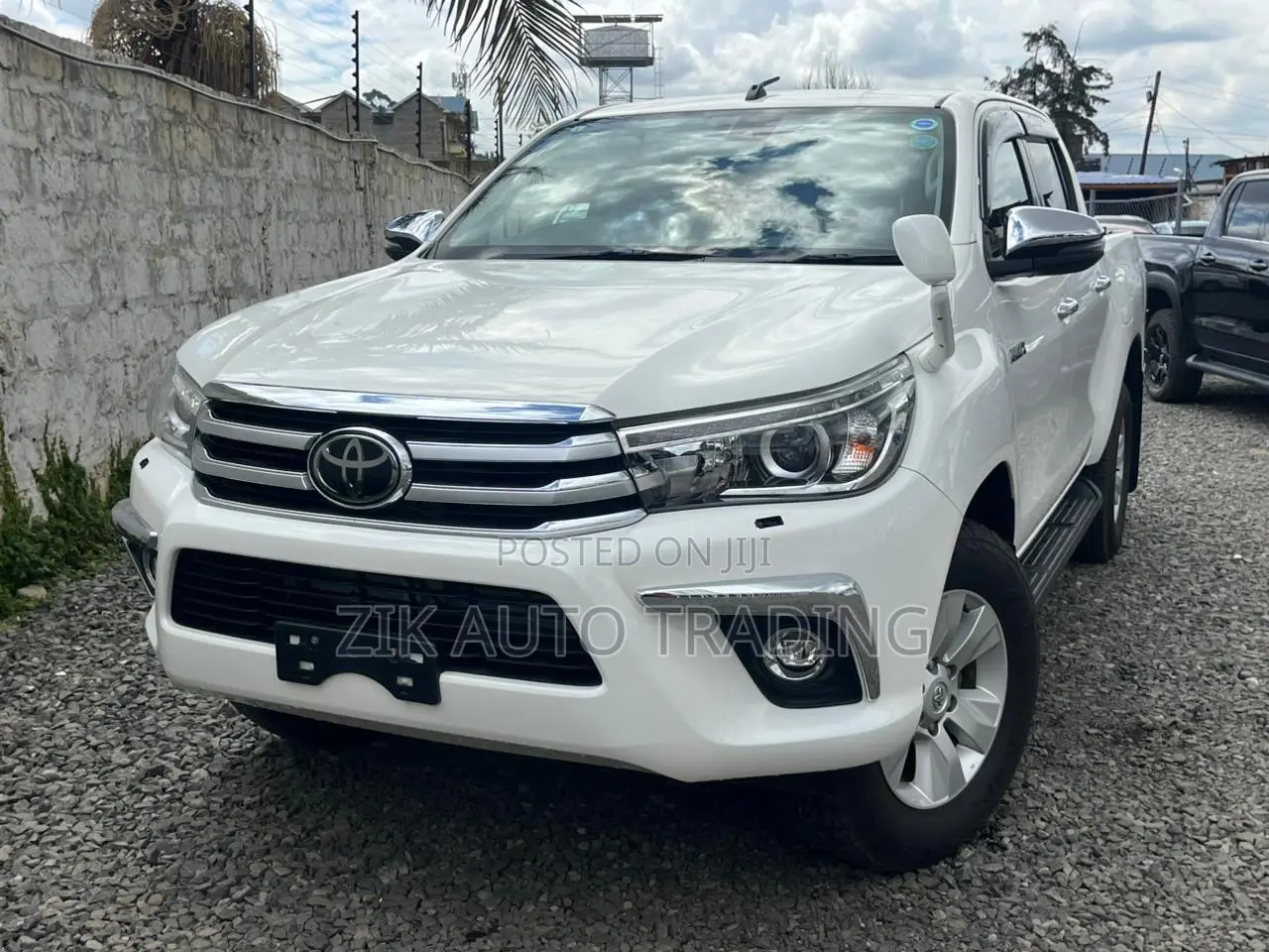 Toyota Hilux 2019 White