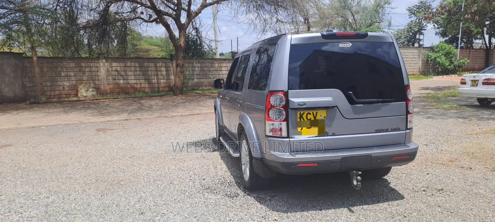Land Rover Discovery 2012 Gray