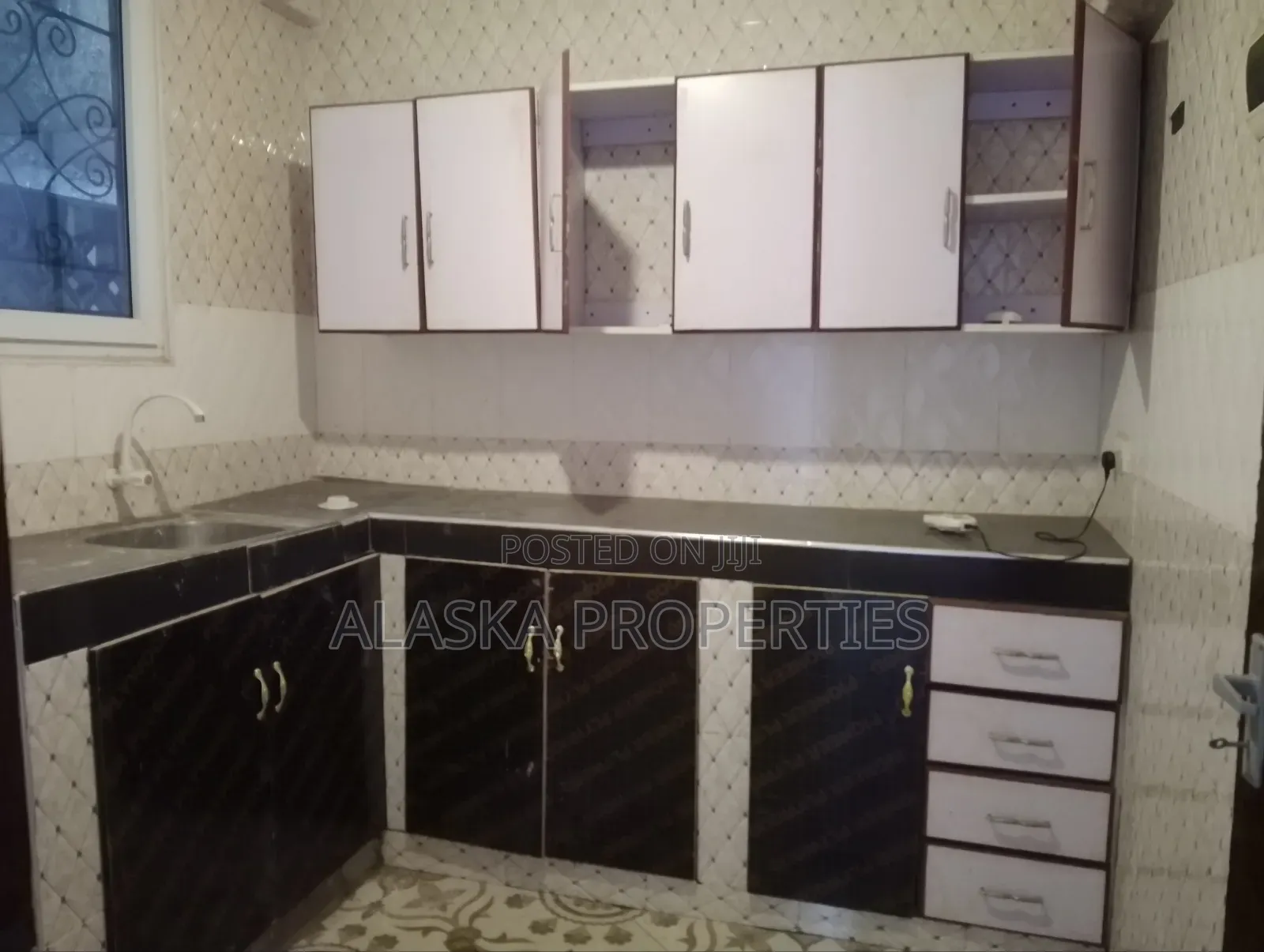 2bdrm Apartment in Nyali Cinemax for rent