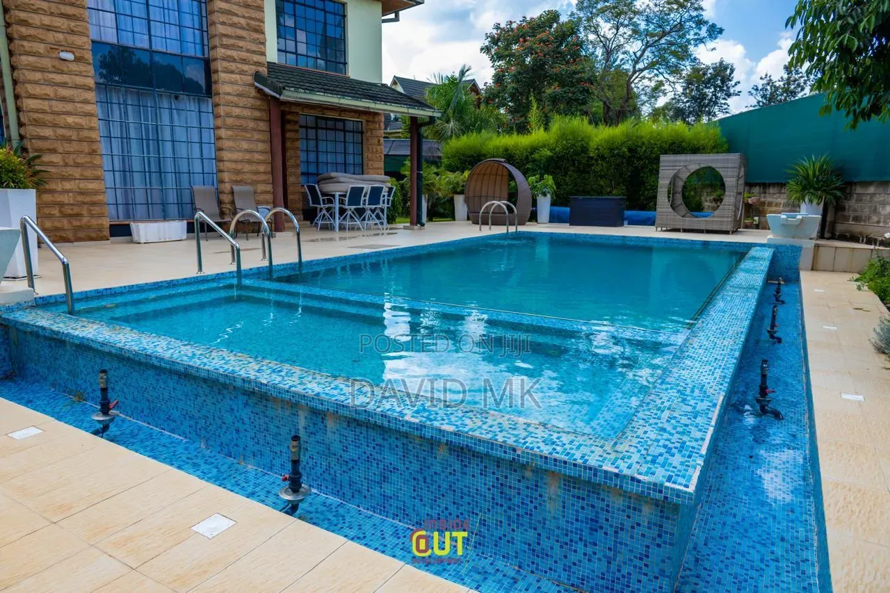 6bdrm Maisonette in Garden Estate, Thome for sale