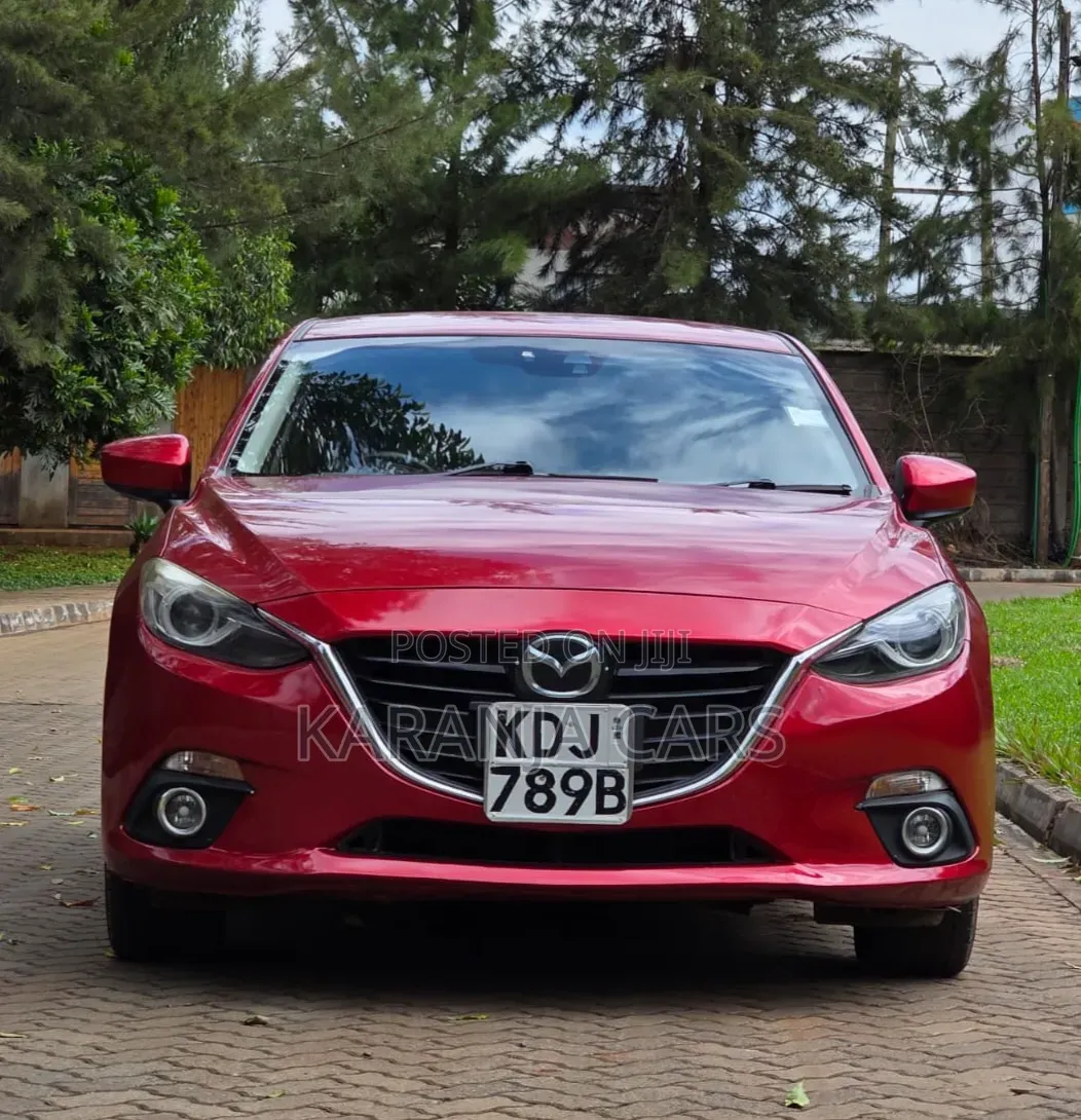 Mazda Axela 2015 Red