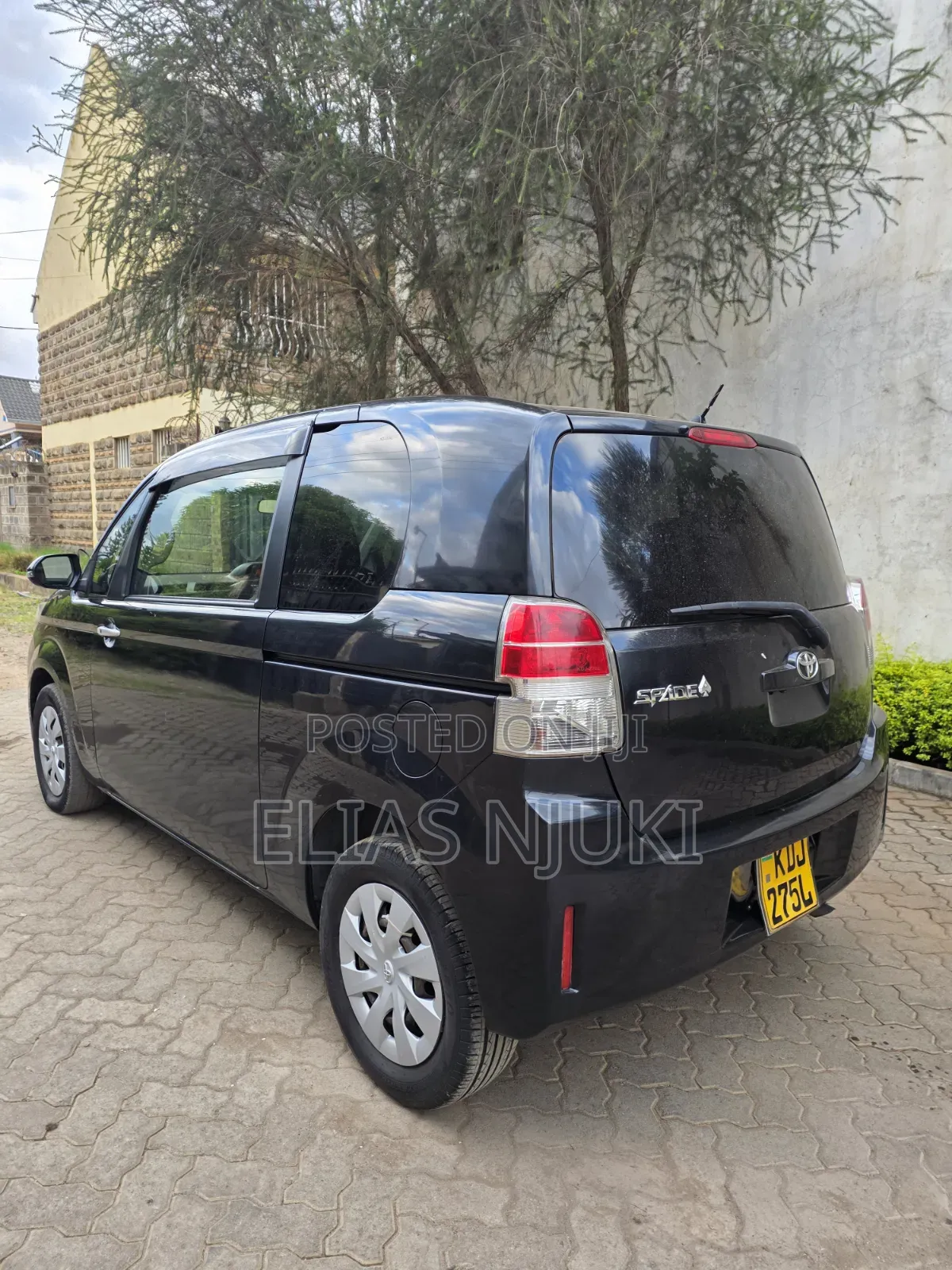 Toyota Spade 1.5 2016 Black