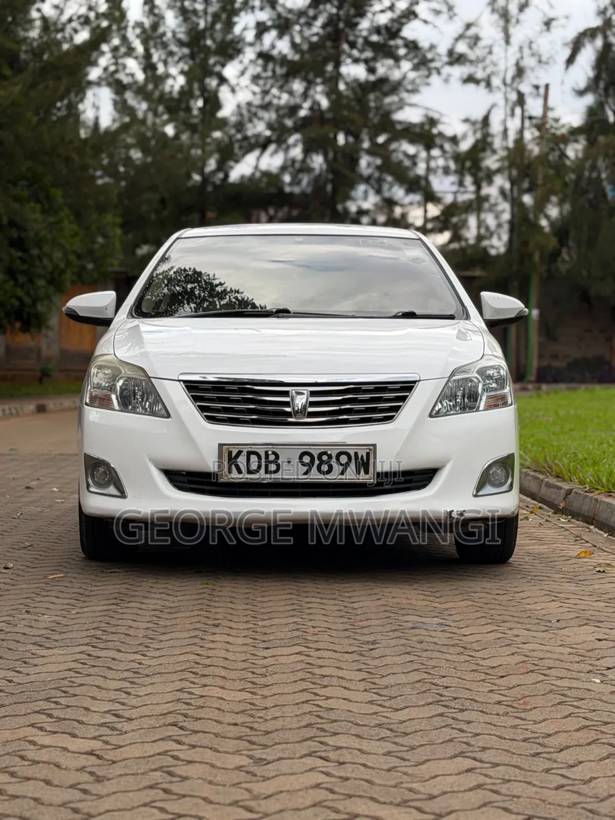 Toyota Premio 2013 White