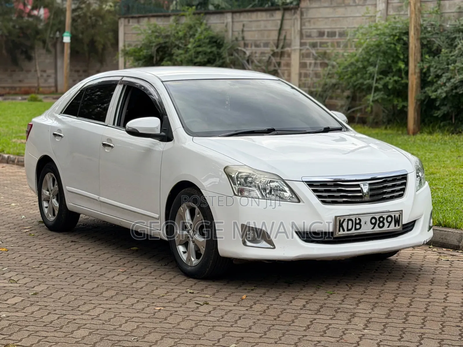 Toyota Premio 2013 White