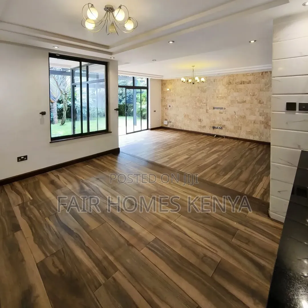 5bdrm Townhouse / Terrace in Lavington Green, Muthangari for rent
