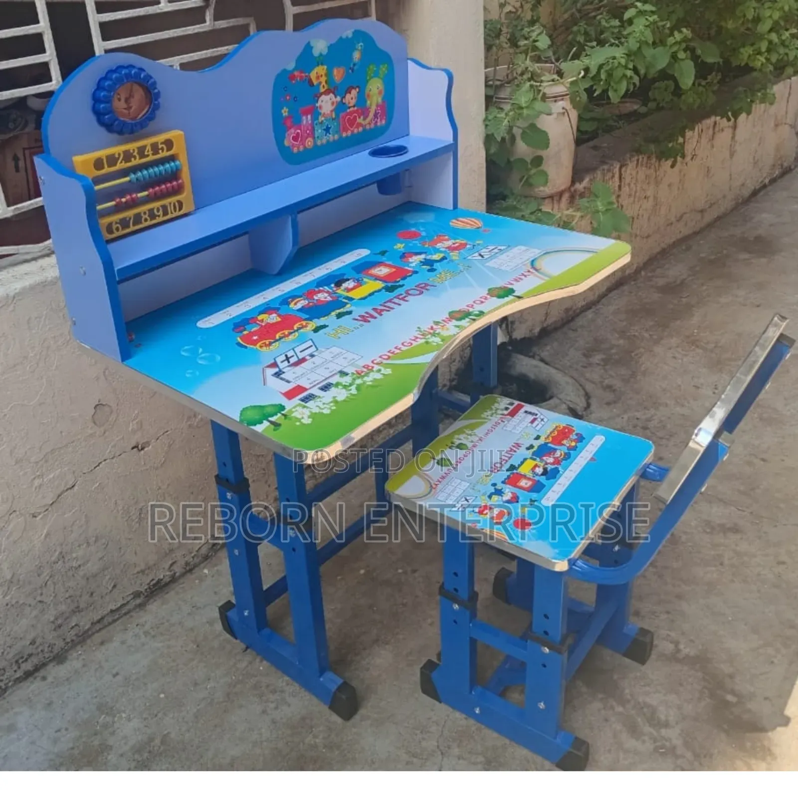 Kids Study Table