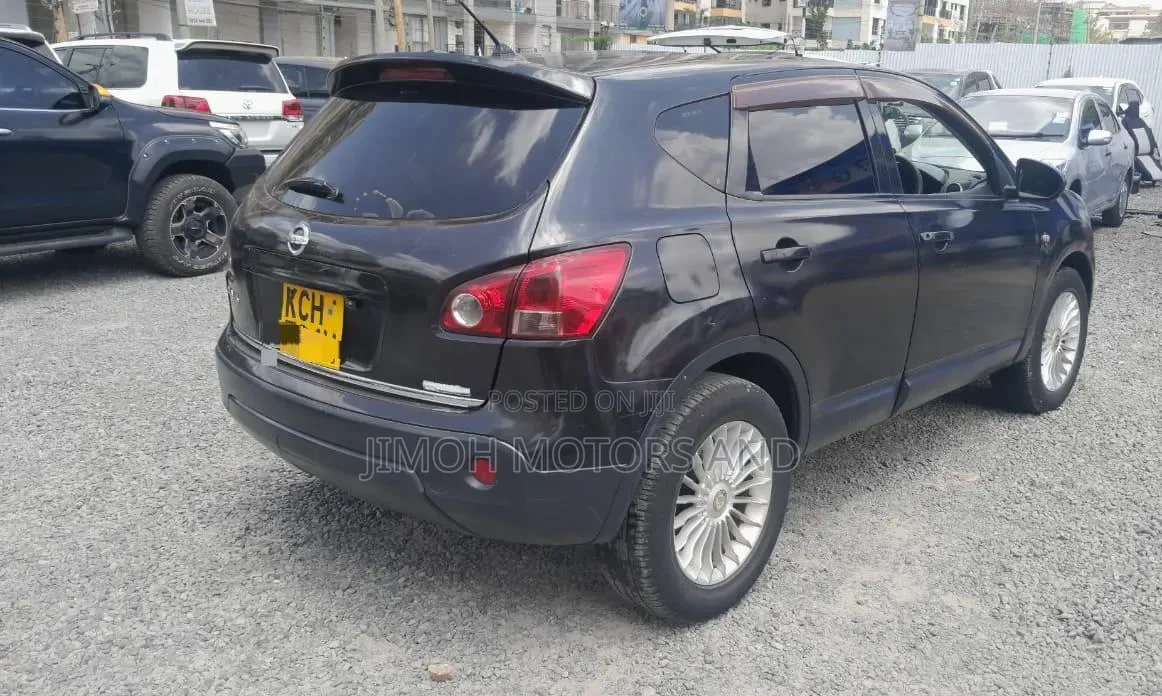 Nissan Tiida 2006 Black