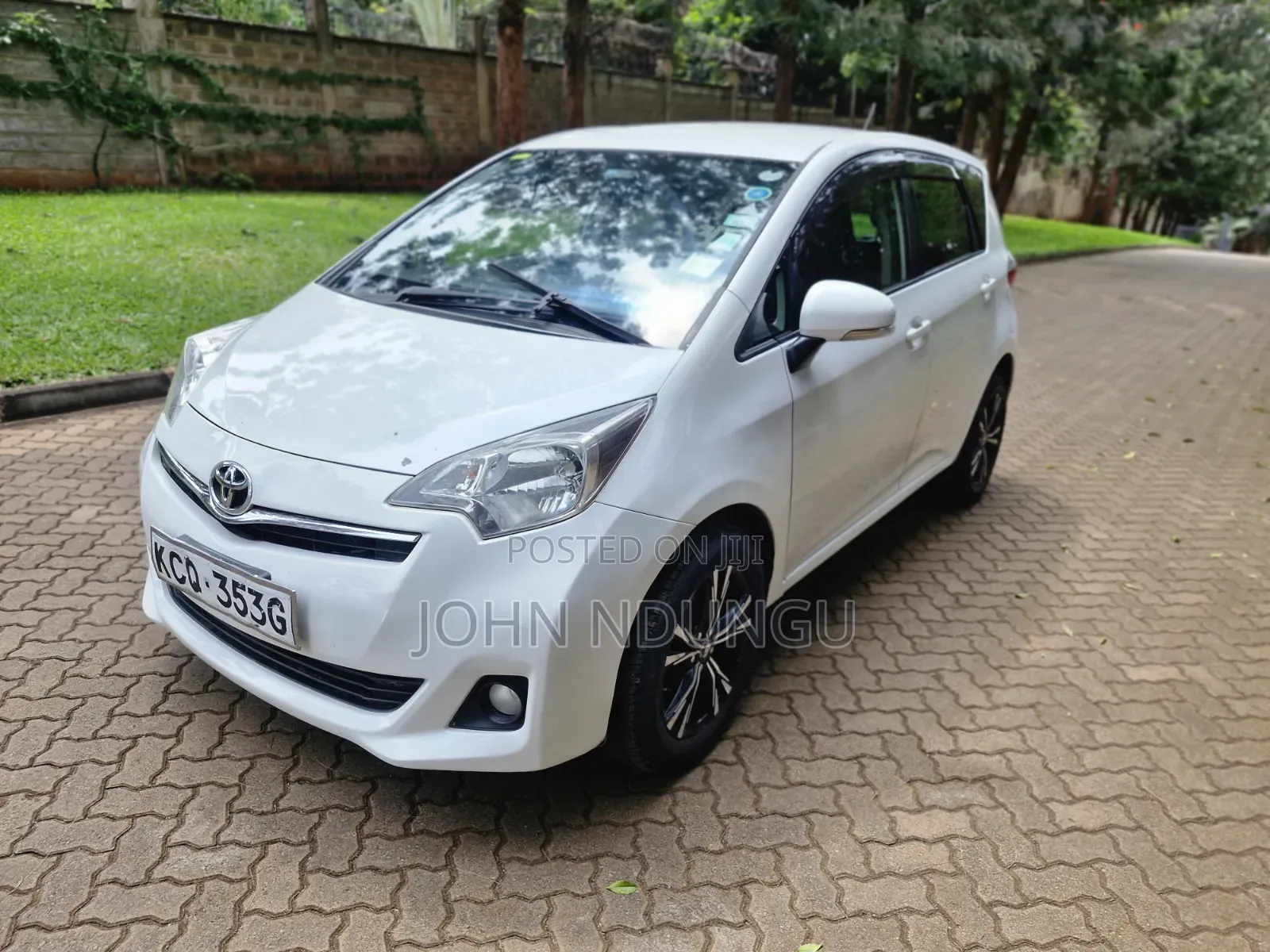 Toyota Ractis 2011 White
