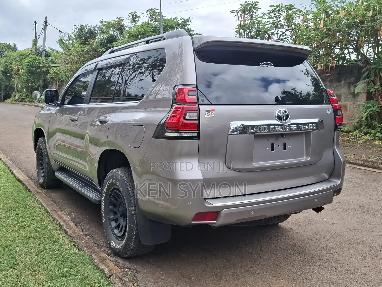 Toyota Land Cruiser Prado 2.8 2019 White