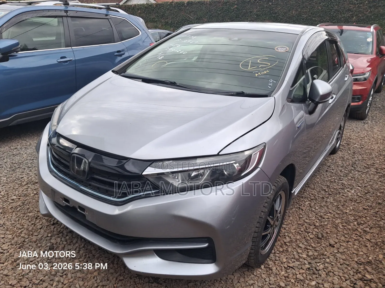 Honda Fit Shuttle 2019 Silver