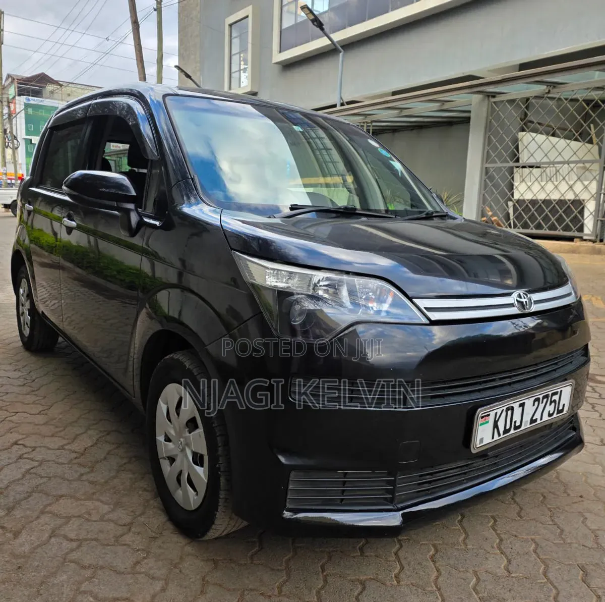 Toyota Spade 2016 White