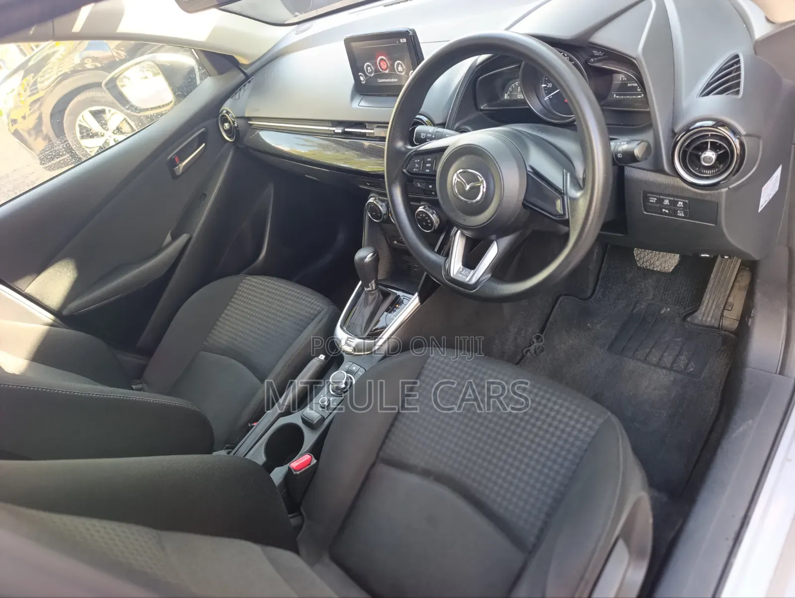 Mazda Demio 2019 Silver