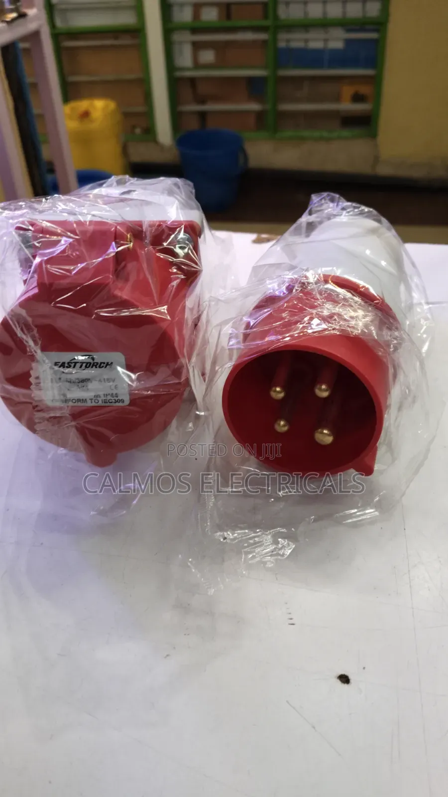 Industrial Plugs 4pin 32a Complete With Sockets and Plug