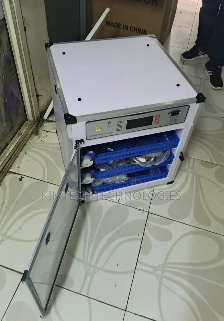 204 Egg Incubator