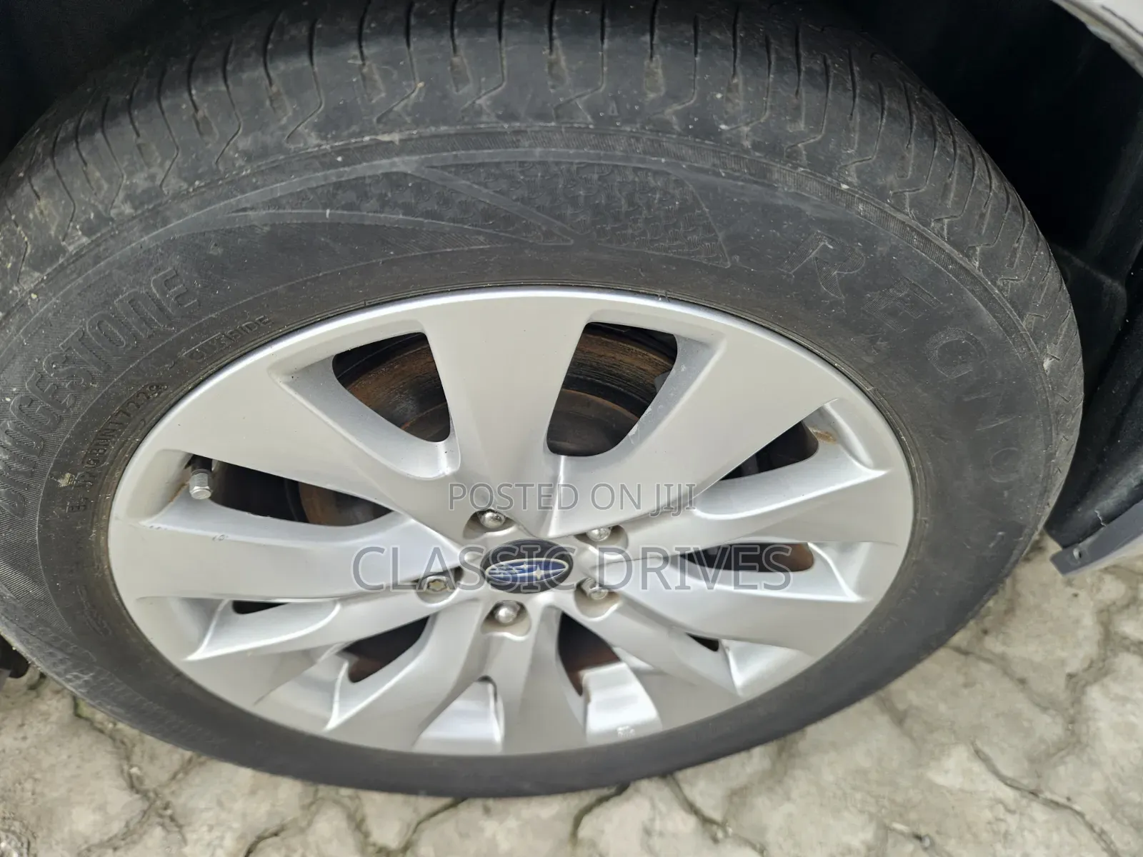 Subaru Legacy 2019 Silver