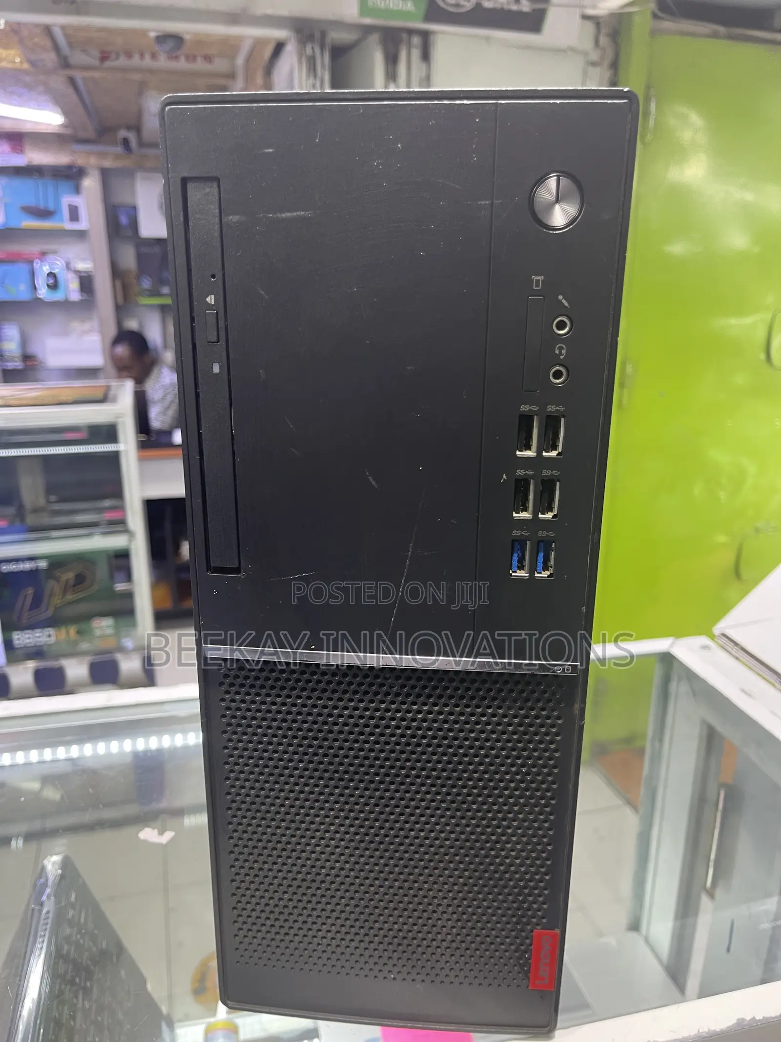 Desktop Computer Lenovo V530 8GB Intel Core i3 HDD 500GB