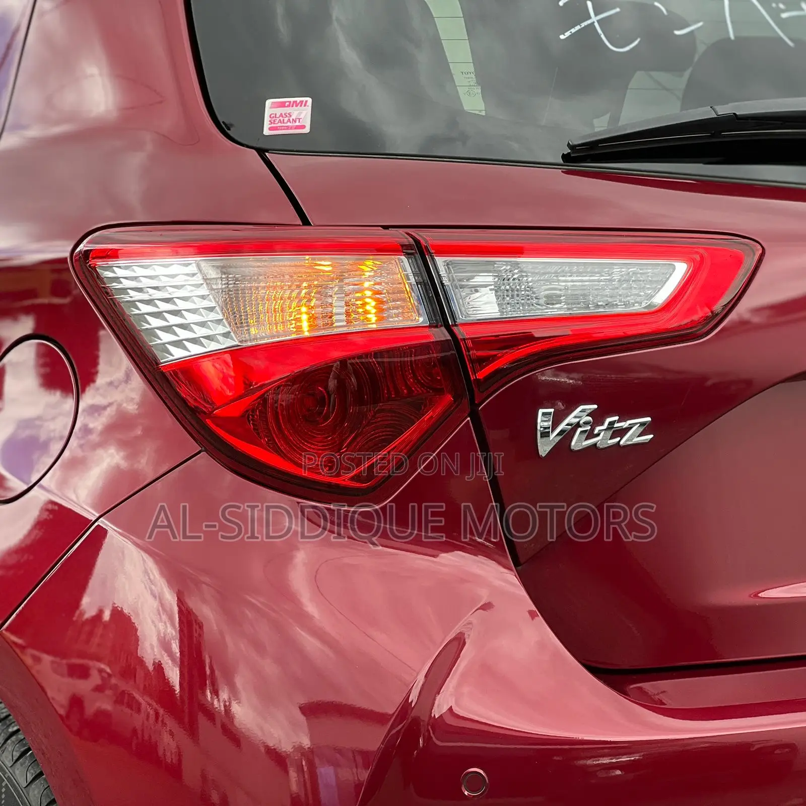 Toyota Vitz 1.3 FWD 5dr 2019 Maroon