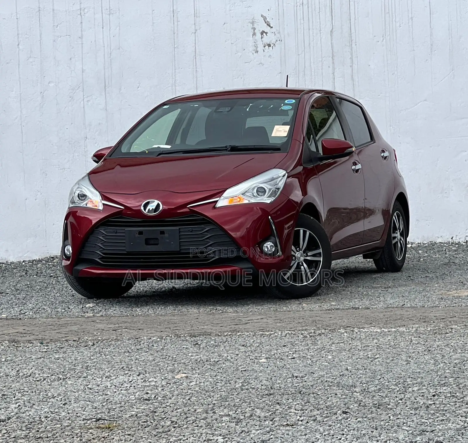 Toyota Vitz 1.3 FWD 5dr 2019 Maroon