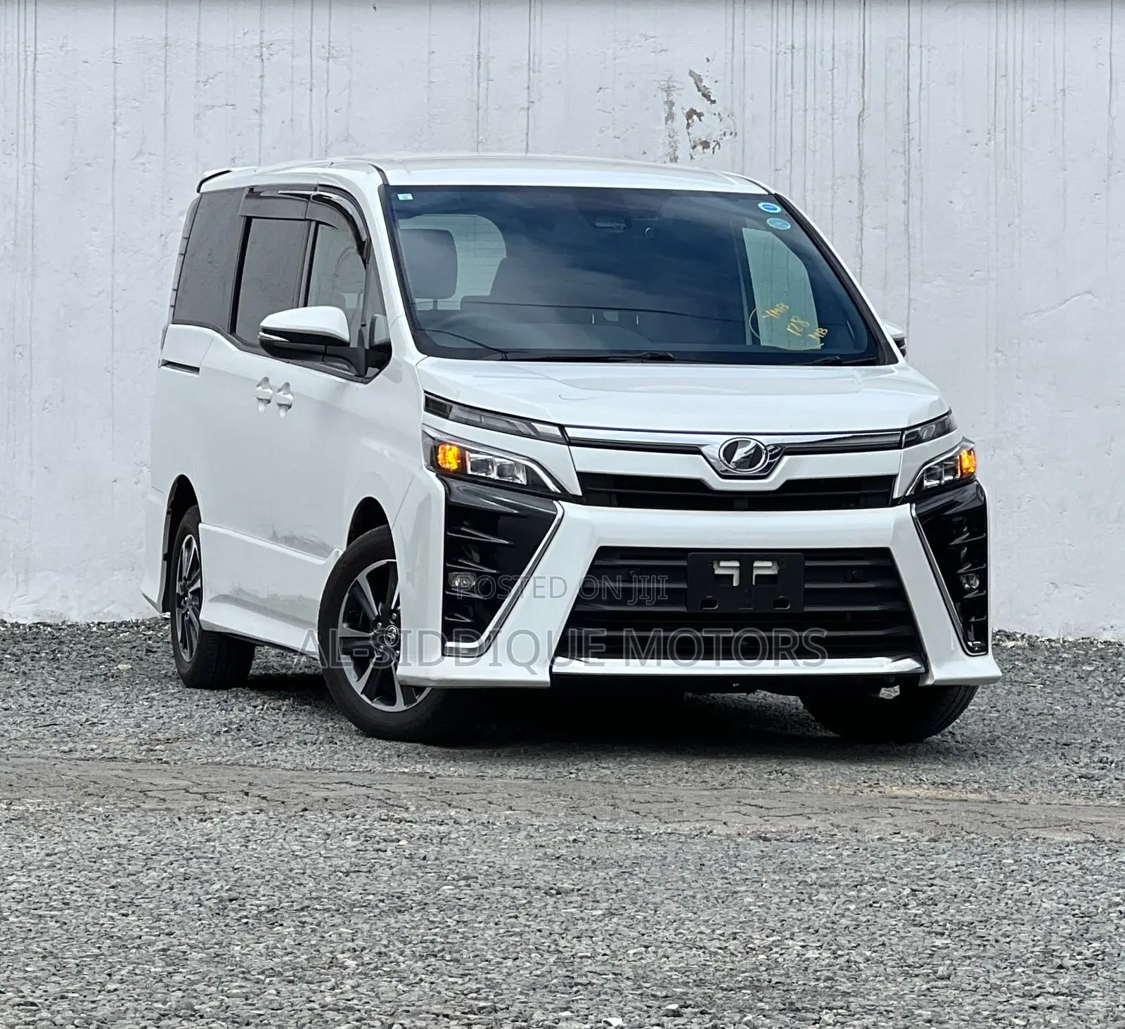 Toyota Voxy 2019 White