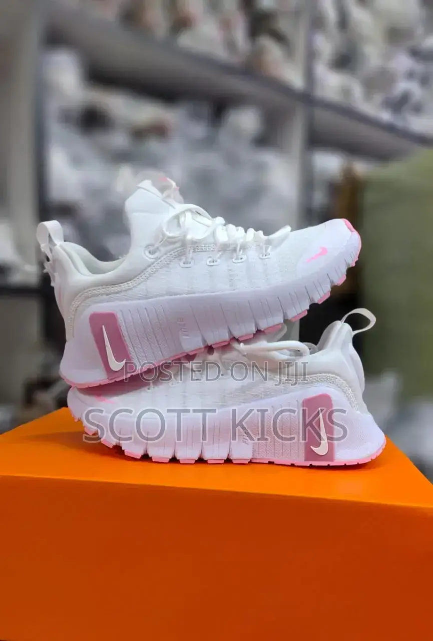Nike Metcon White/Pink