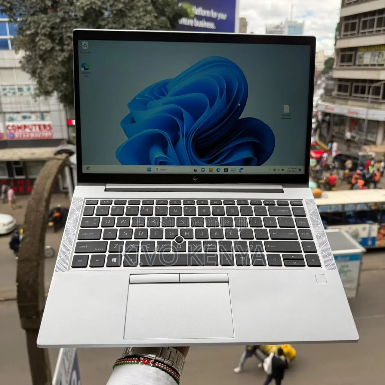 Laptop HP EliteBook 845 G7 8GB AMD Ryzen 7 SSD 256GB
