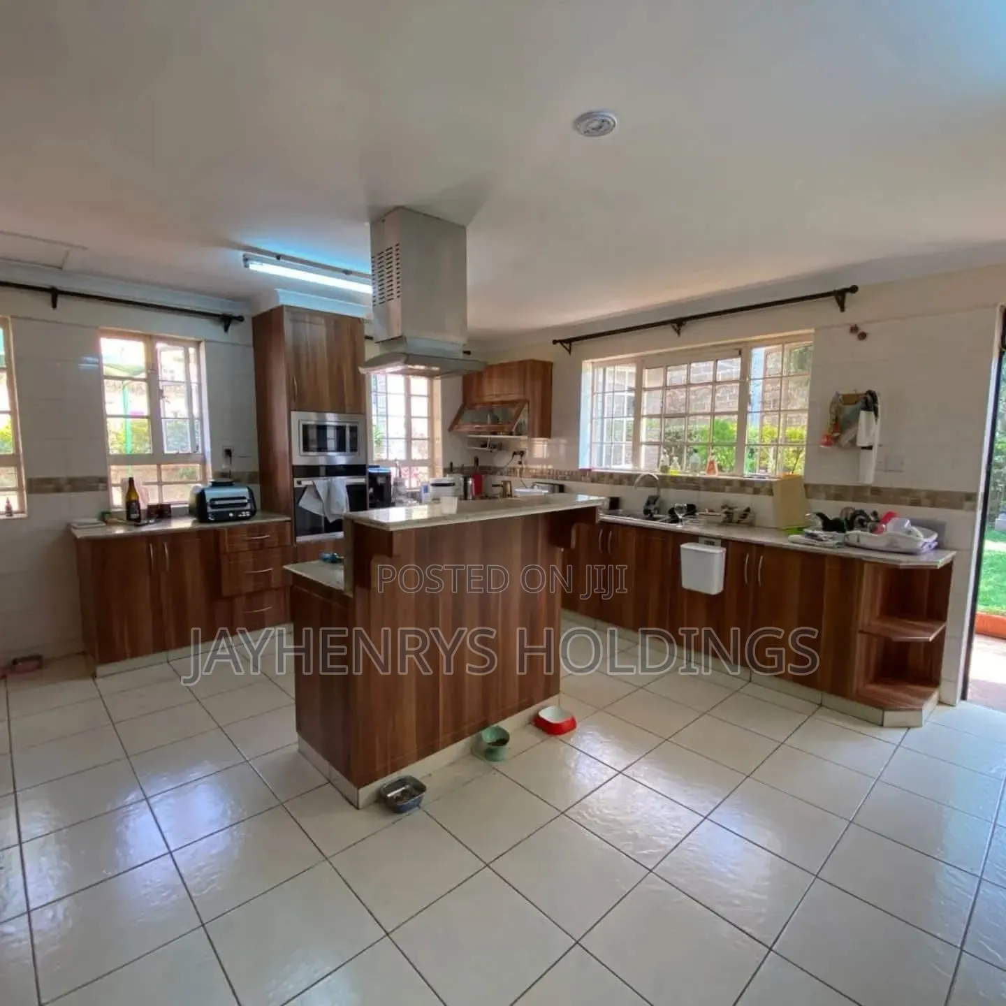 5bdrm House in Runda Evergreen for rent