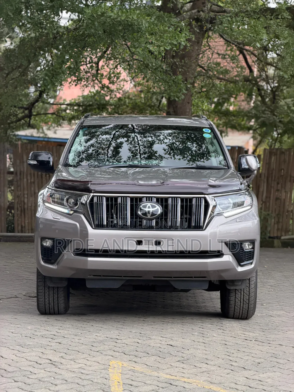 Toyota Land Cruiser Prado 2.8 2021 Gold