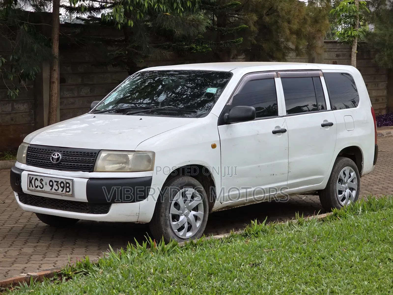 Toyota Probox 2013 White