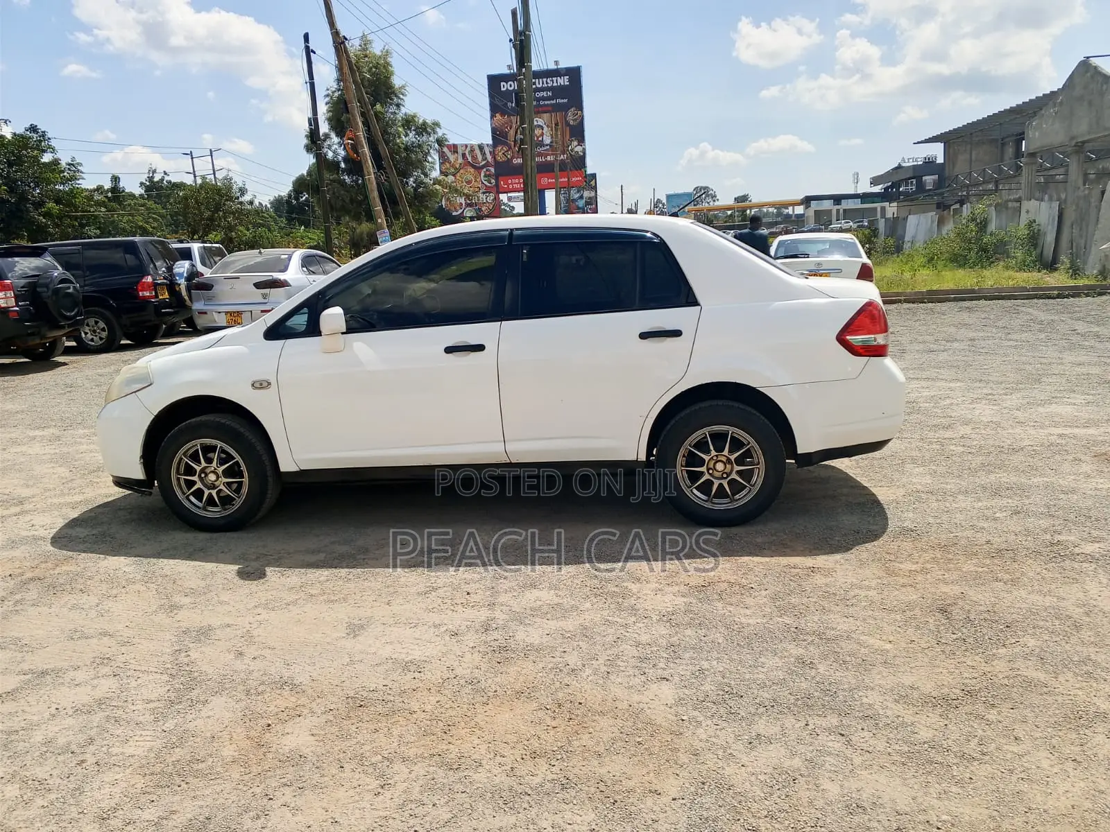 Nissan Tiida 2012 White