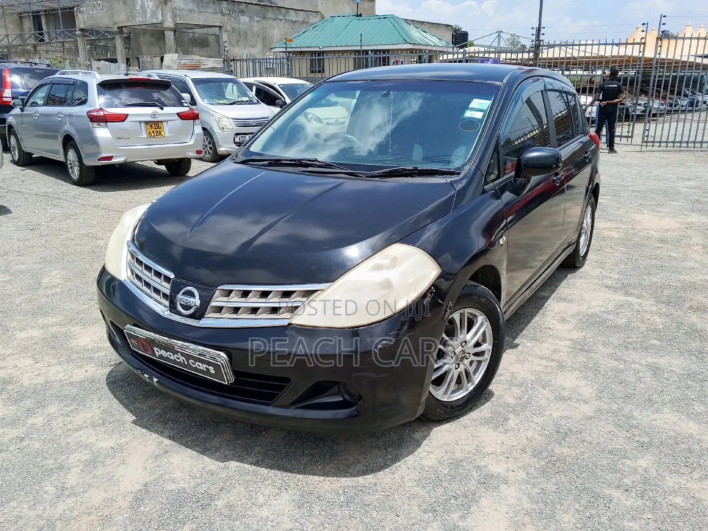 Nissan Tiida 2012 Black