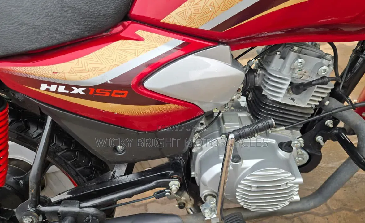 TVS HLX Plus ES 2025 Red