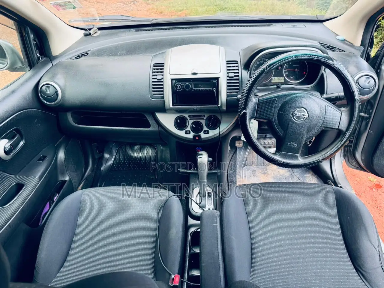 Nissan Note 1.6 Petrol 2011 Gray