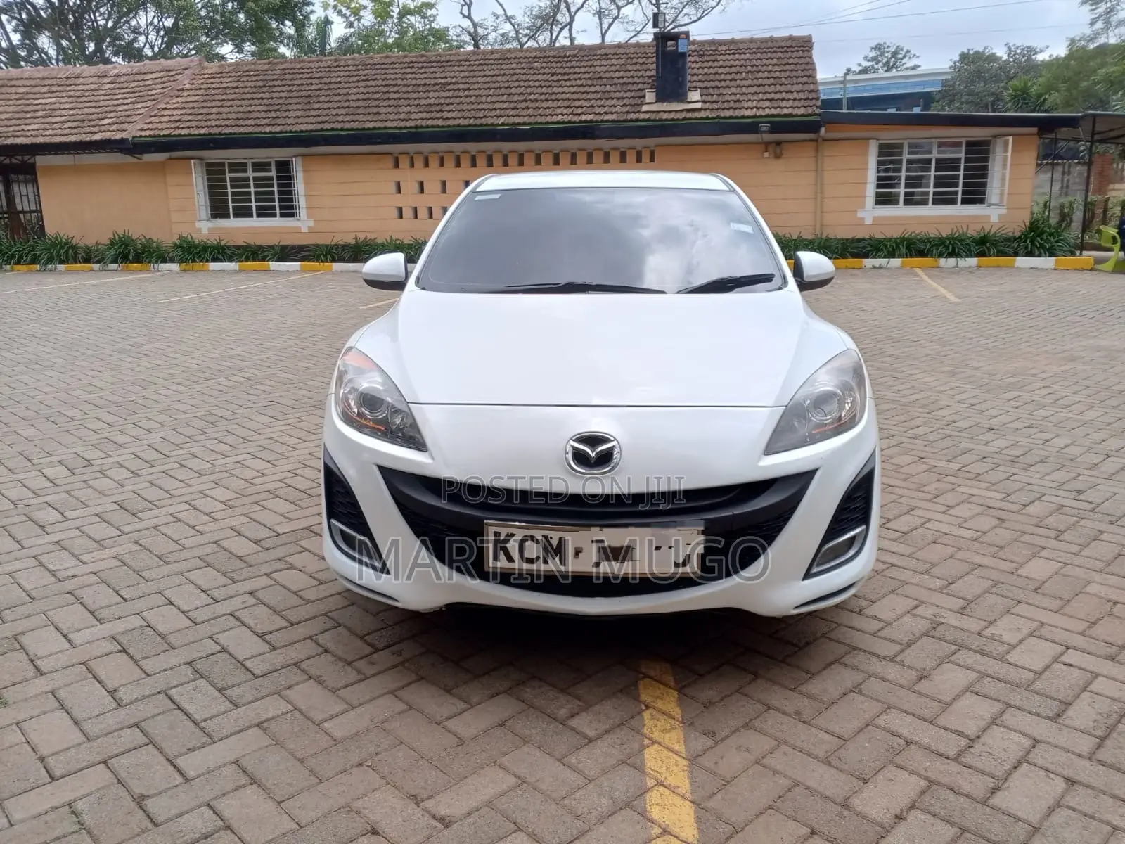 Mazda Axela 2011 White