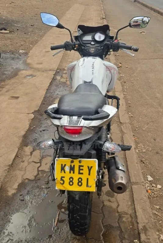Motorcycle 2020 White