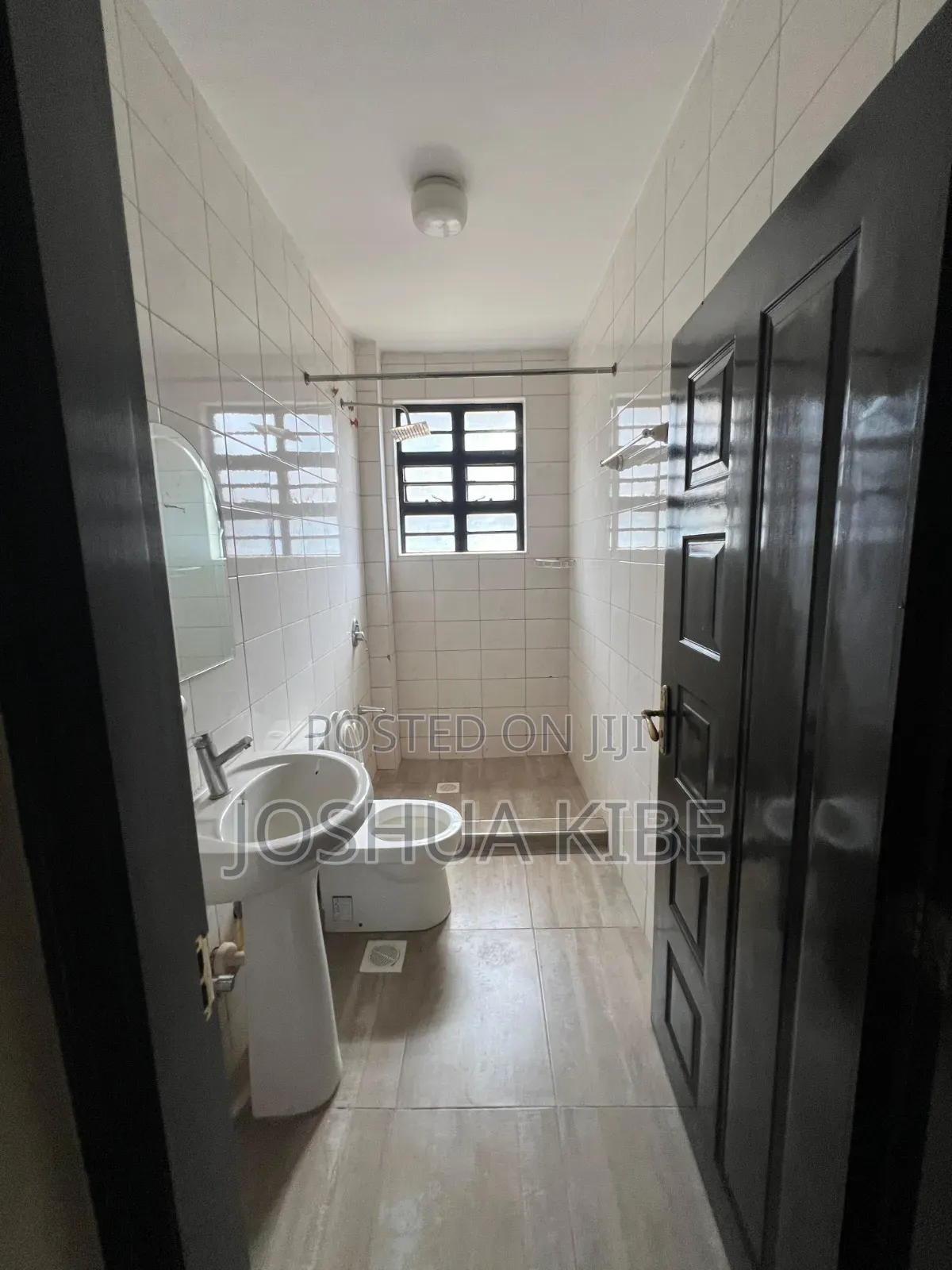 5bdrm Mansion in Membley Estate for rent