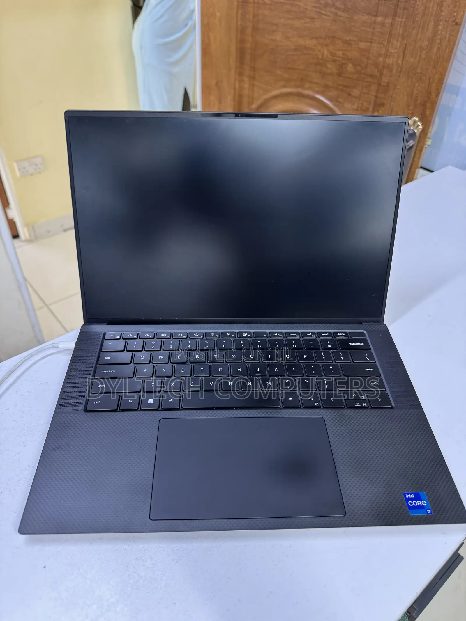 Laptop Dell Precision 5530 16GB Intel Core i7 SSD 512GB