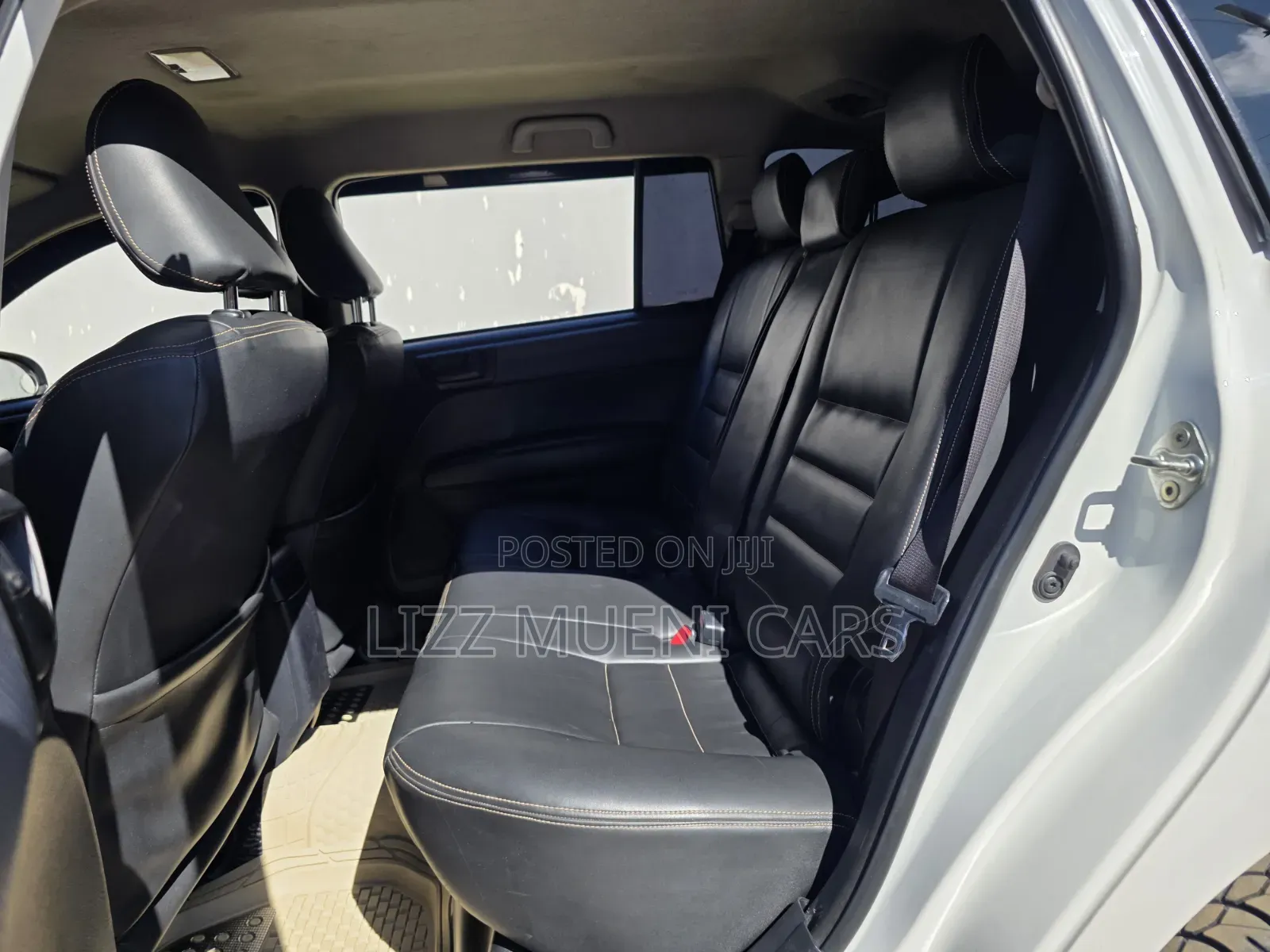 Toyota Corolla Fielder 2013 Silver