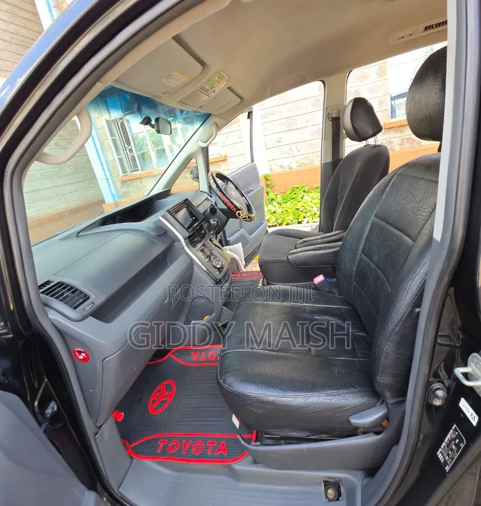 Toyota Voxy 2009 Matt Black