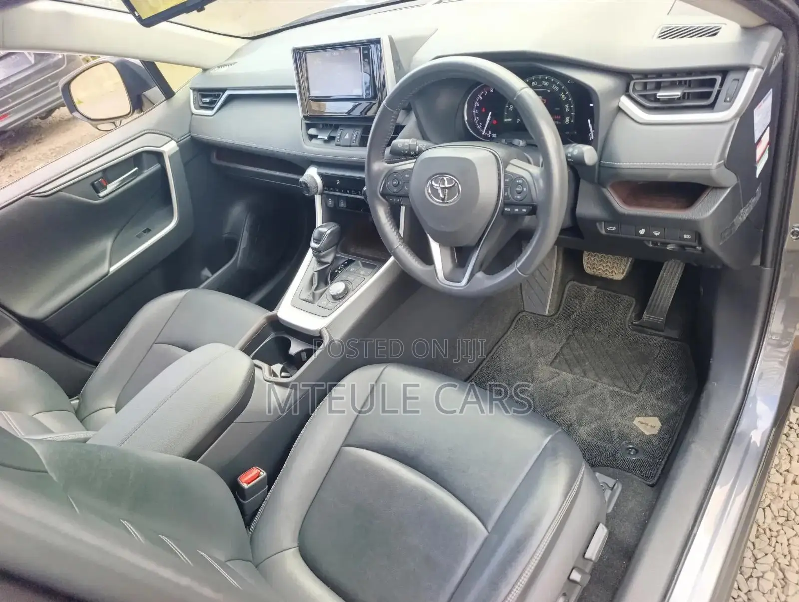 Toyota RAV4 2019 Gray
