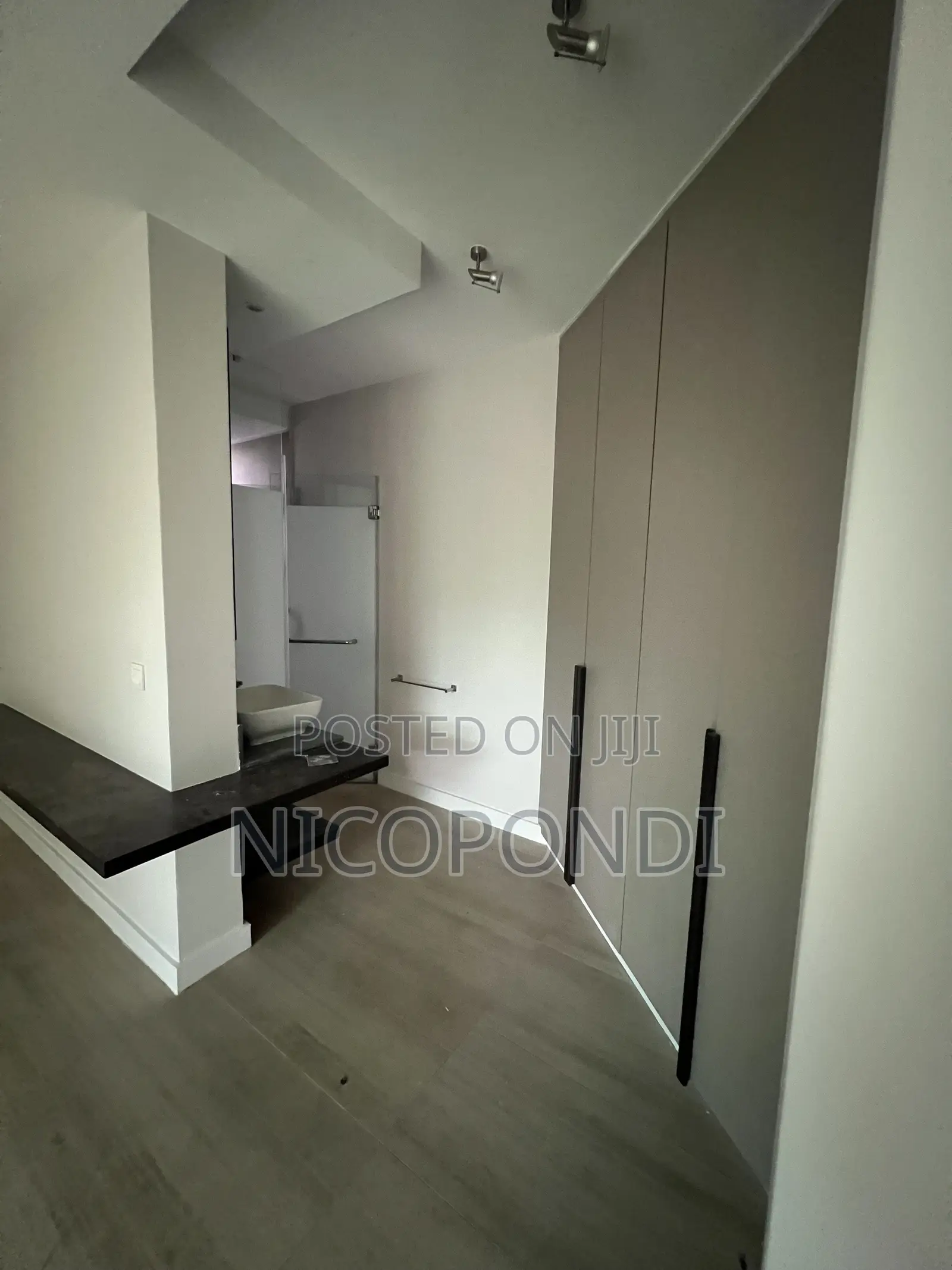 4bdrm Apartment in Lavington for sale