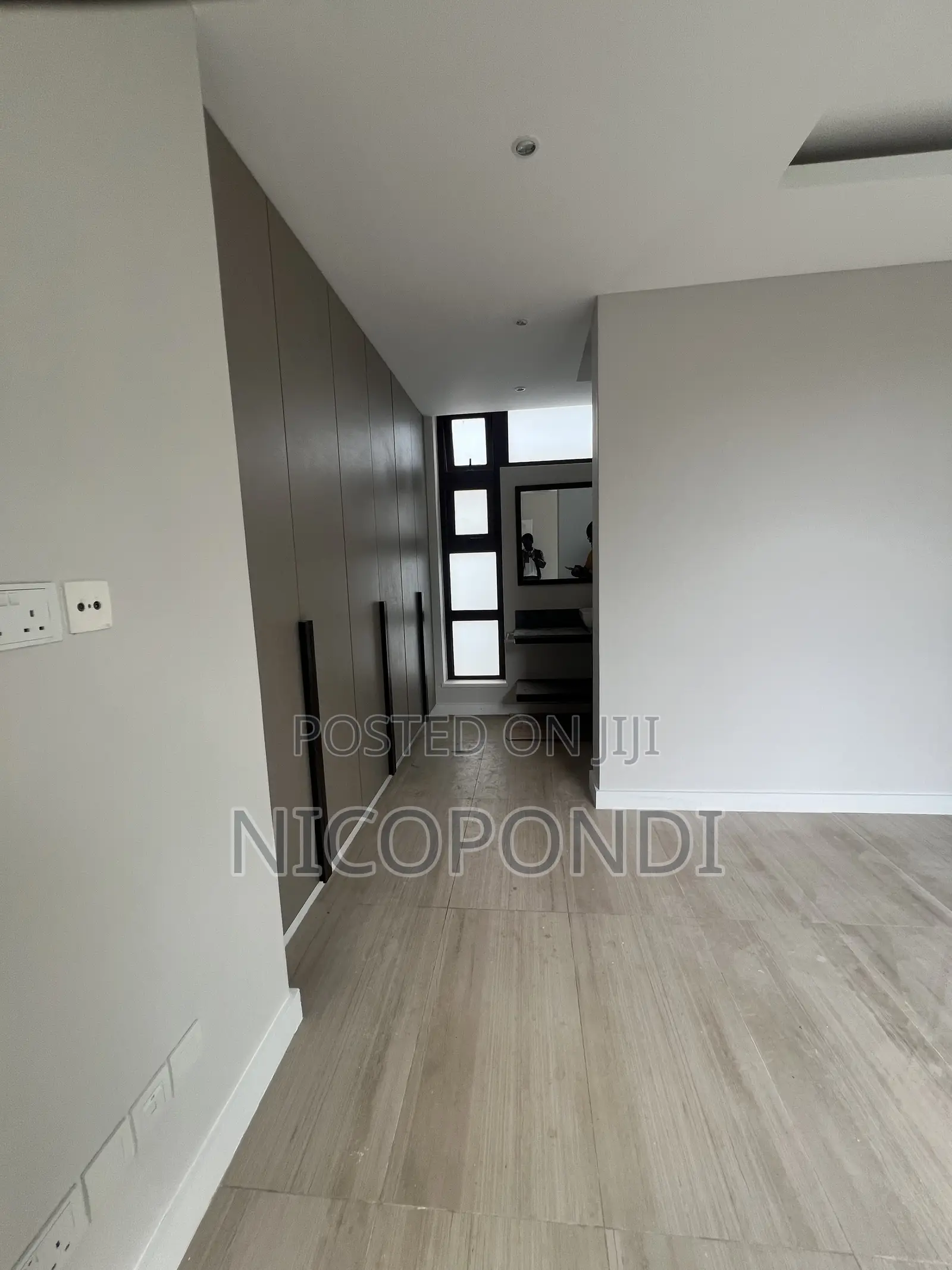 4bdrm Apartment in Lavington for sale